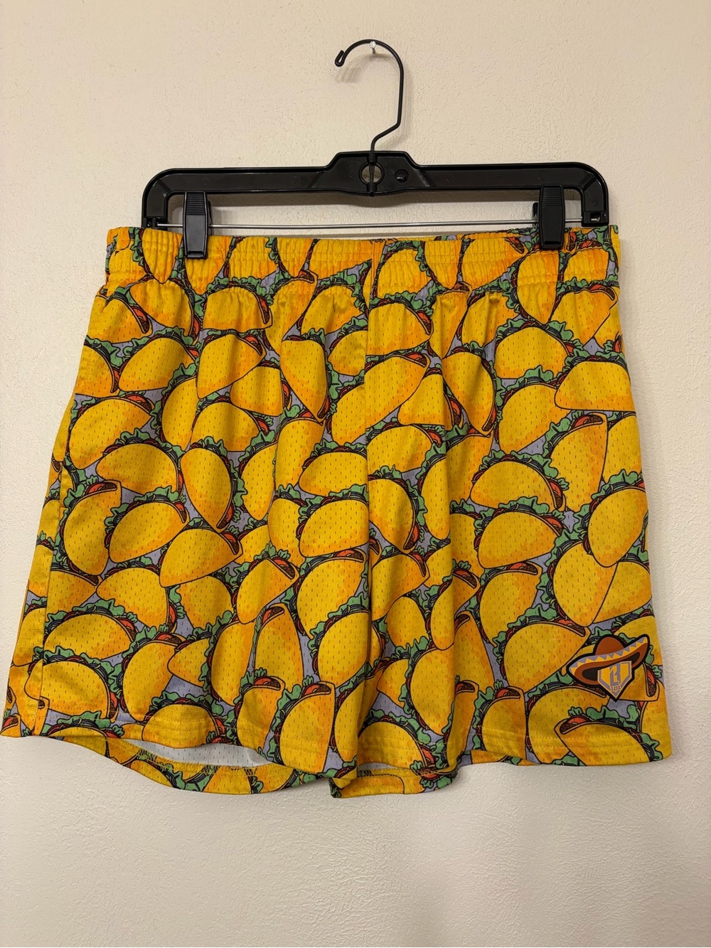 Baseball Lifestyle 101 Men’s Yellow Taco Shorts Size Medium